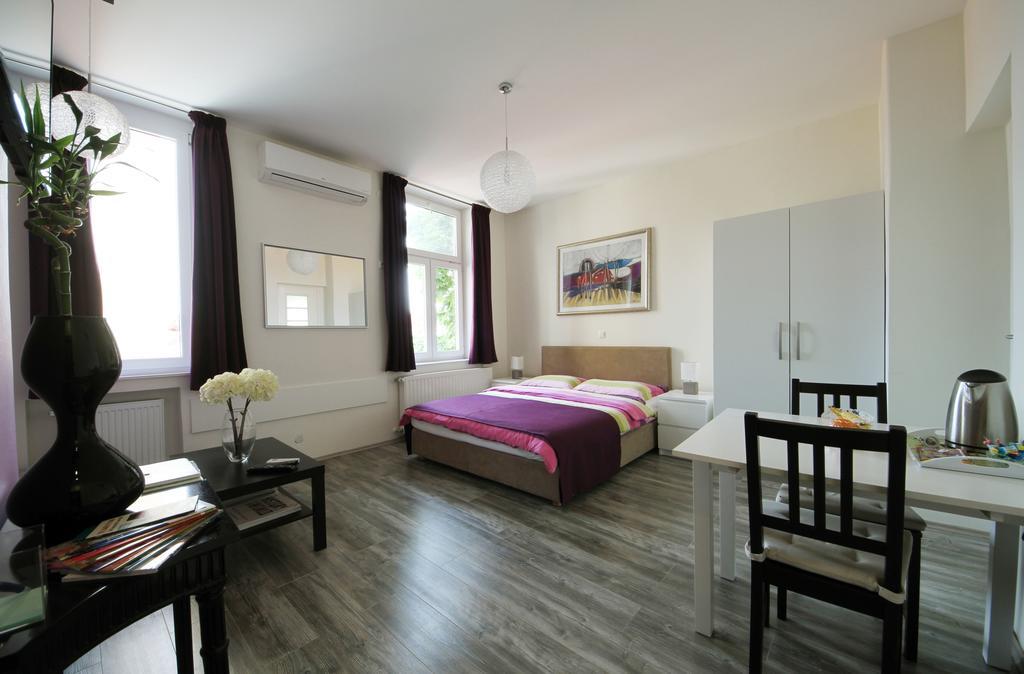 Studio Dolac Centar Загреб Екстериор снимка